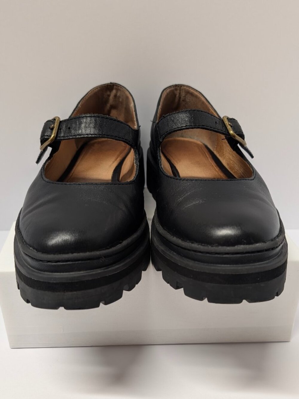 Madewell The Freya Platform Lugsole Mary Jane in True Black - Picture 9 of 16